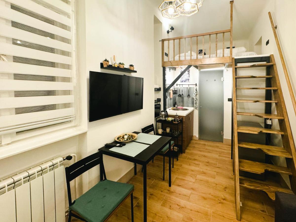 Comfy Studio In City Center Belgrado Exterior foto